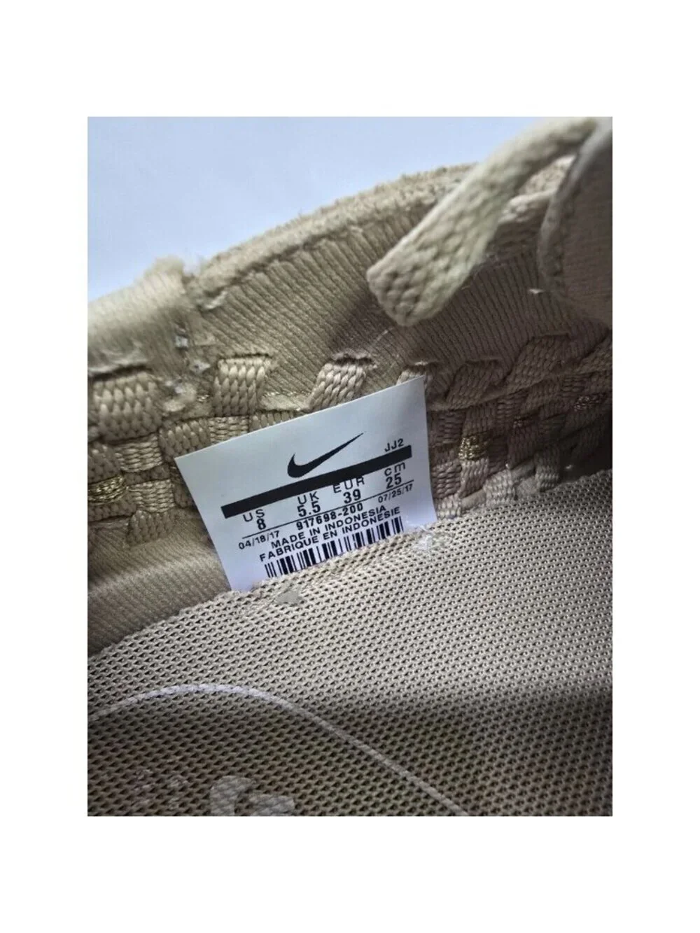 Nike AIR FOOTSCAPE WOVEN NM Khaki Size 8 Women's 917698-200